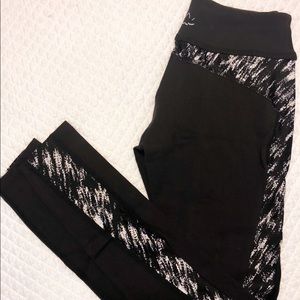 Beyond Yoga black leggings